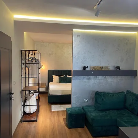 Melnaz Apartmán Korce